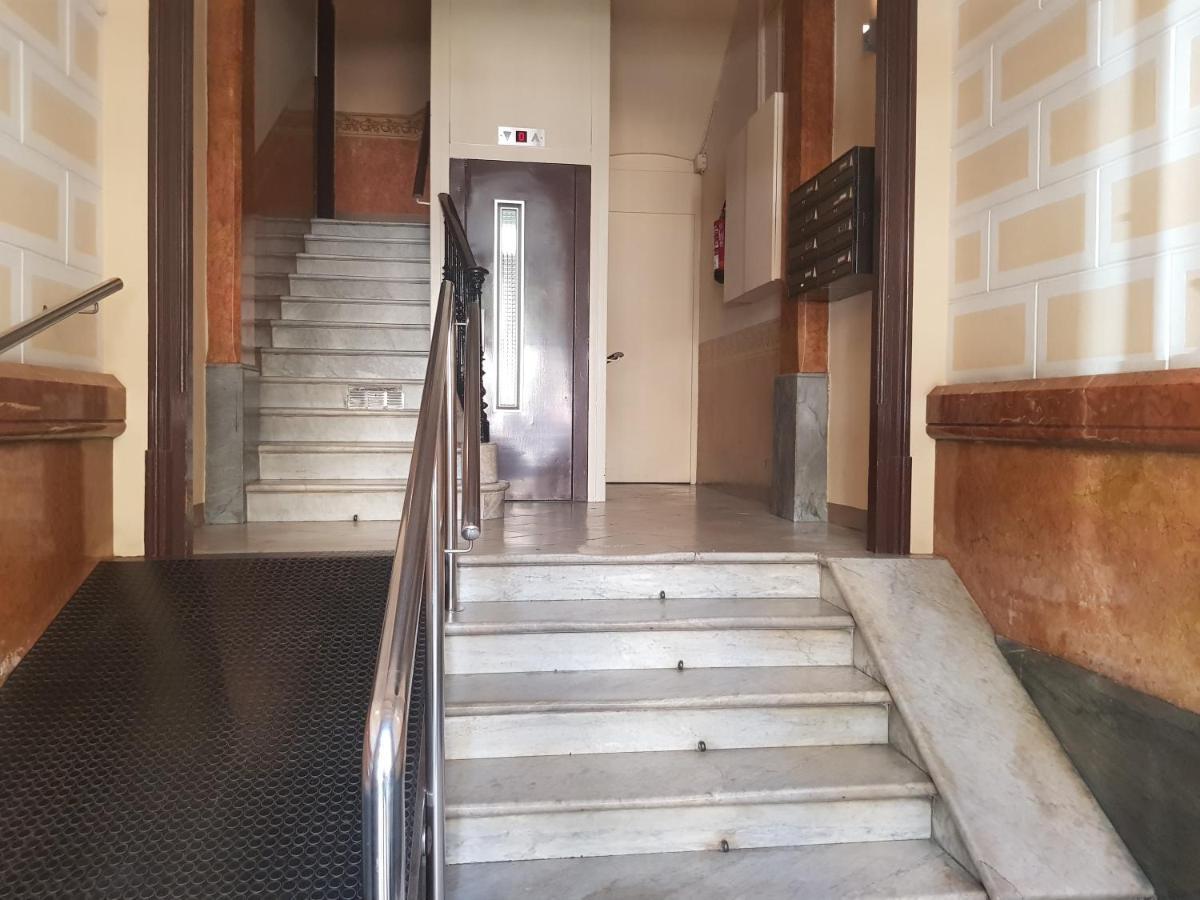 Barcelona Housing Recommend For Students Barselona Dış mekan fotoğraf