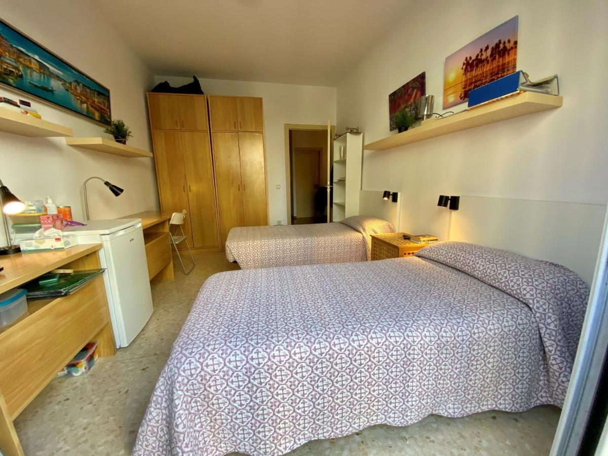 Barcelona Housing Recommend For Students Barselona Dış mekan fotoğraf