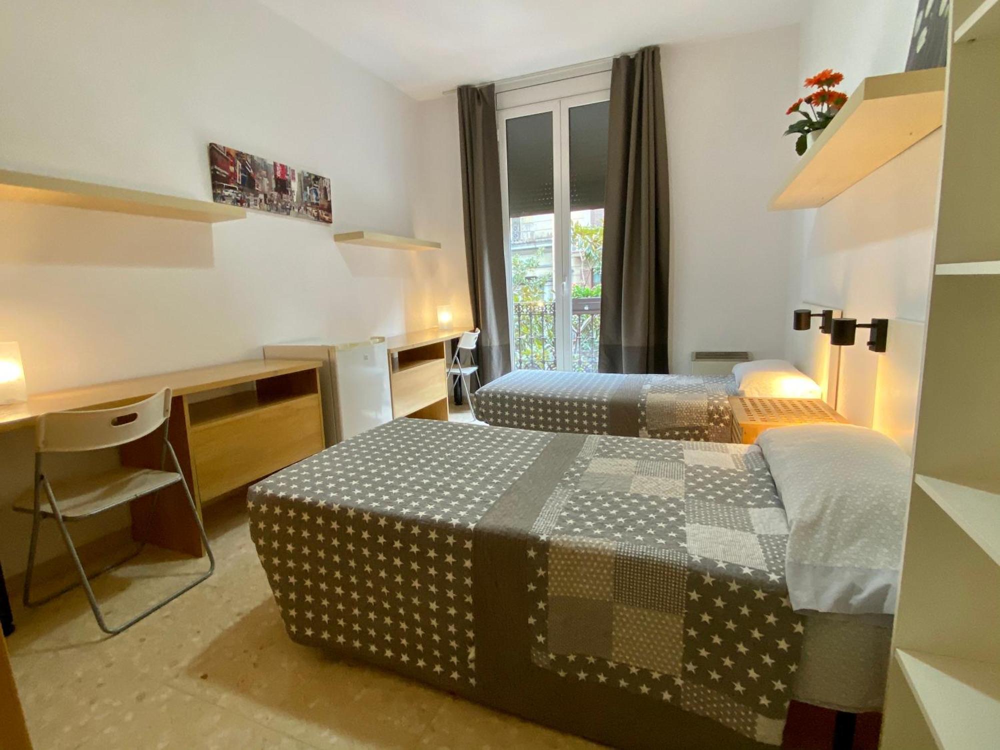Barcelona Housing Recommend For Students Barselona Dış mekan fotoğraf